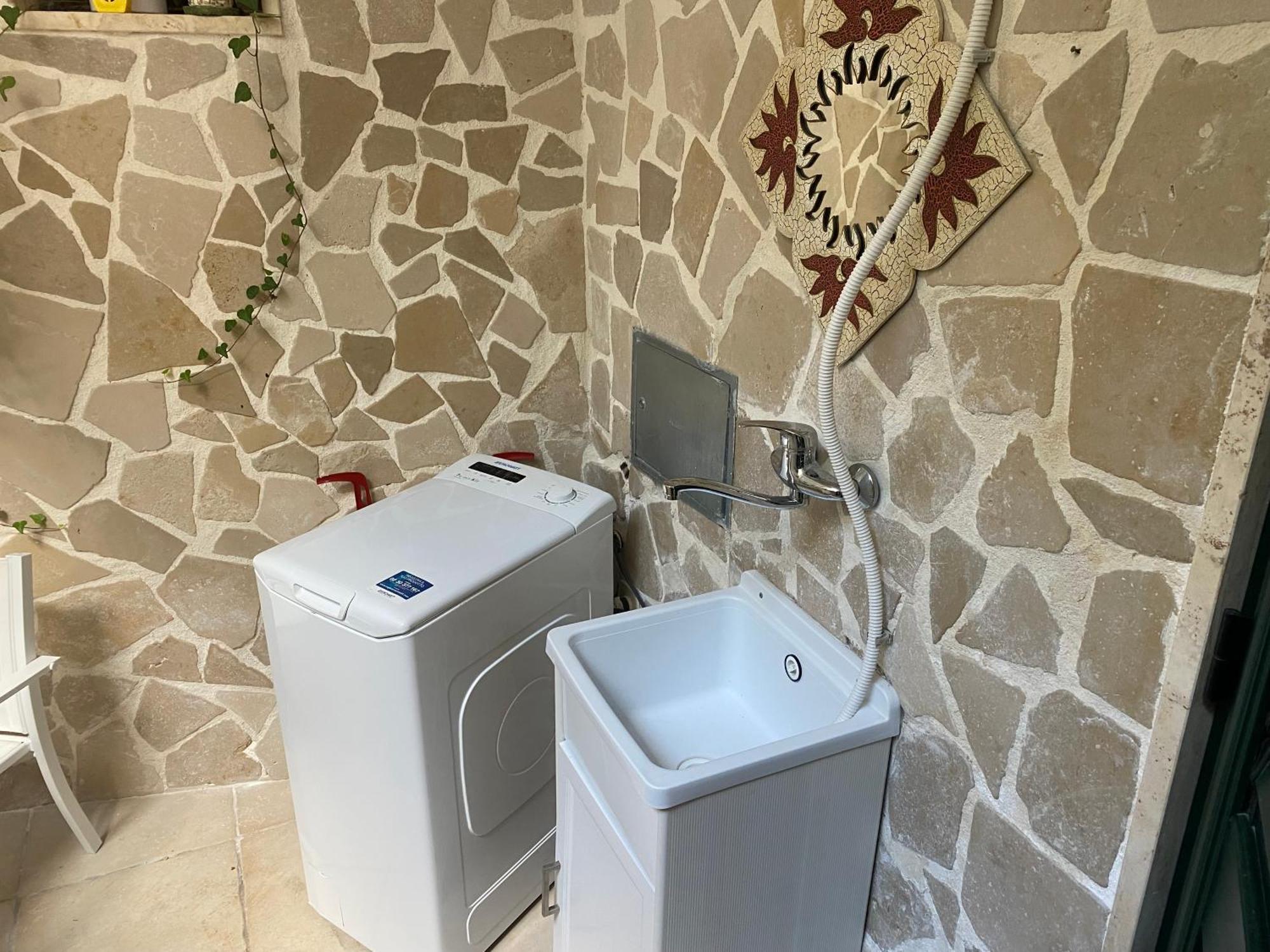 Eterea Casa Vacanza ブリンディジ エクステリア 写真